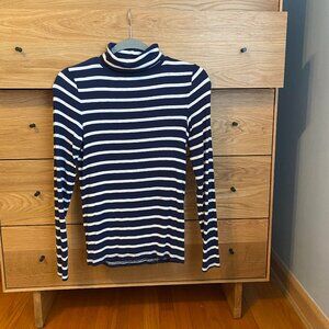 Aerie striped turtleneck S